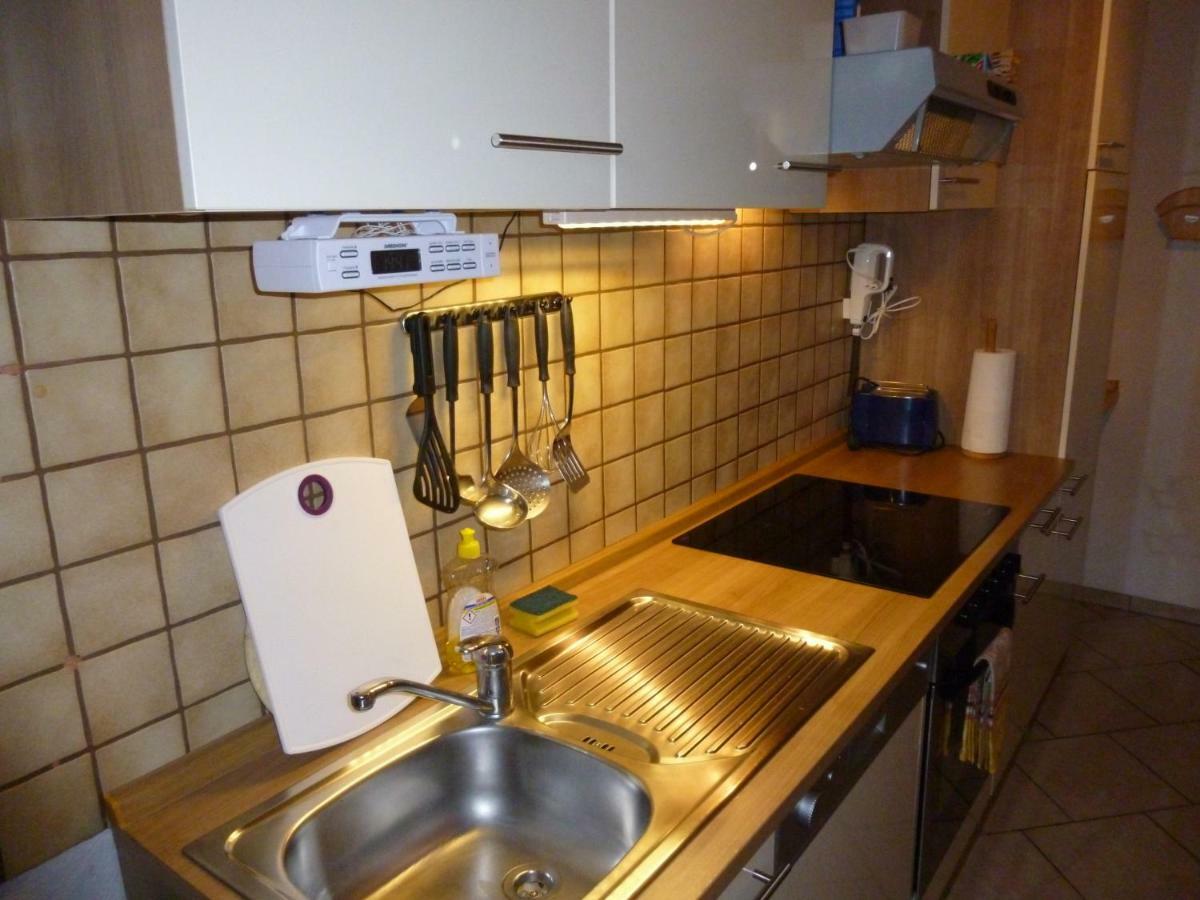 Anton Schuler Apartment Niedenstein ภายนอก รูปภาพ